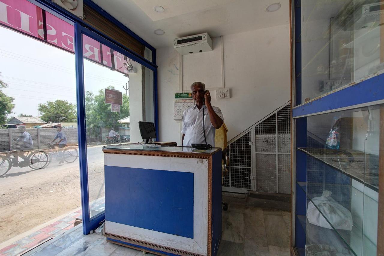 Oyo 38664 Rt Residency Hotel Golden Rock Buitenkant foto