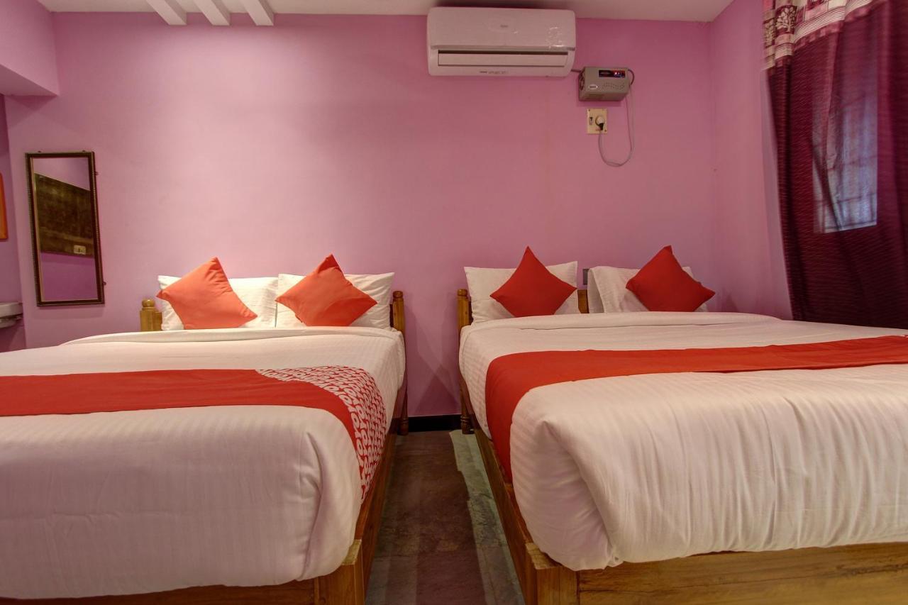 Oyo 38664 Rt Residency Hotel Golden Rock Buitenkant foto